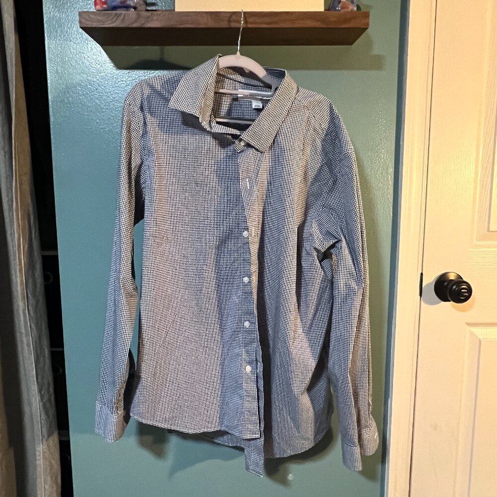 Old Navy Blue and White Men's Dress Shirt